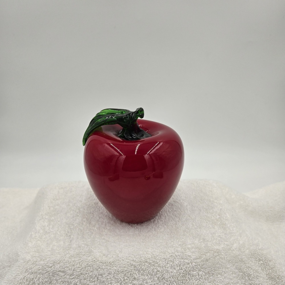 Vtg Mikasa Hand Blown Glass Fruit Large Red Apple w/ Green Leaf 6"  Teacher Pet